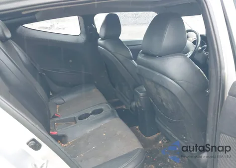 2013 Hyundai Veloster Base W/Black from USA, damaged, VIN KMHTC6AD8DU094583